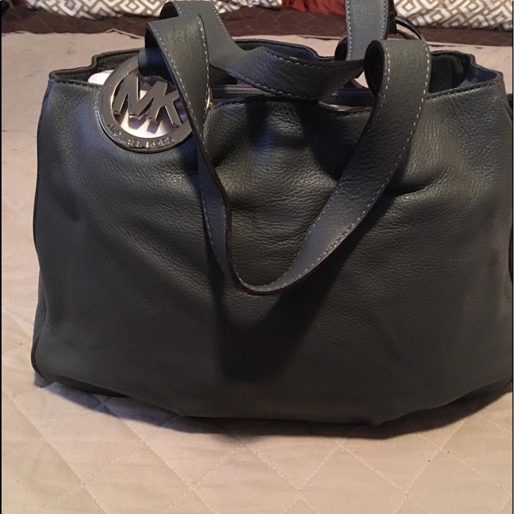 Michael Kors Leather  bag